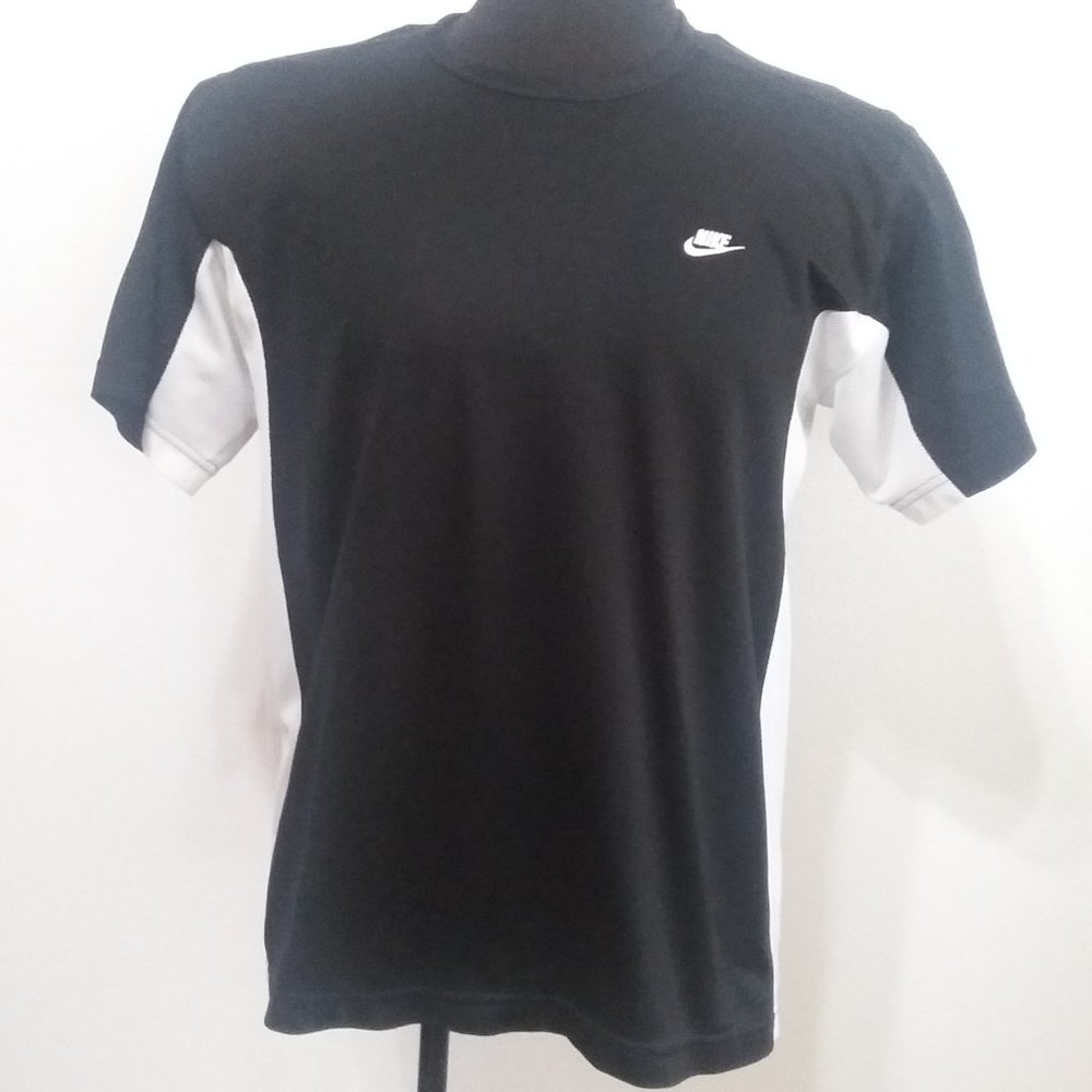 Nike black and white mesh t-shirt